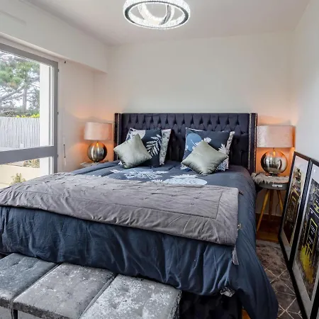 아파트 Les Flots Bleus-8 By Interhome